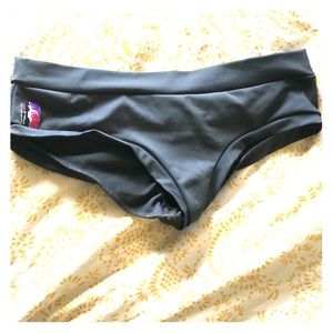 🌺Sm/md charcoal grey pole booty shorts